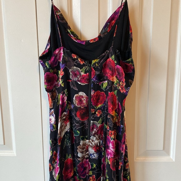 Alice + Olivia Dress - Picture 2 of 5